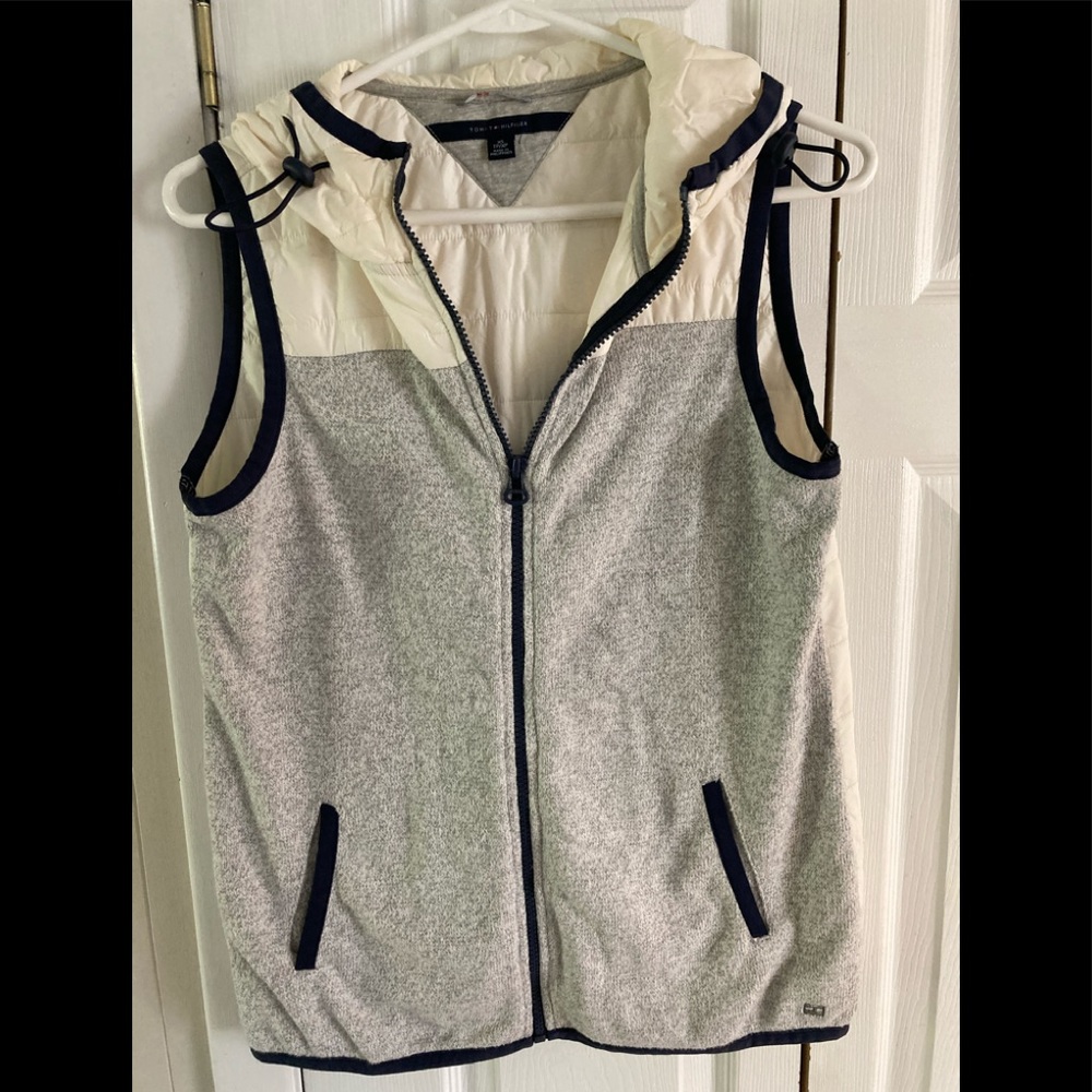 Tommy Hilfiger lightweight vest